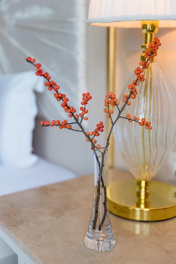 Gabala Garden Hotel Buitenkant foto Ilex aquifolium