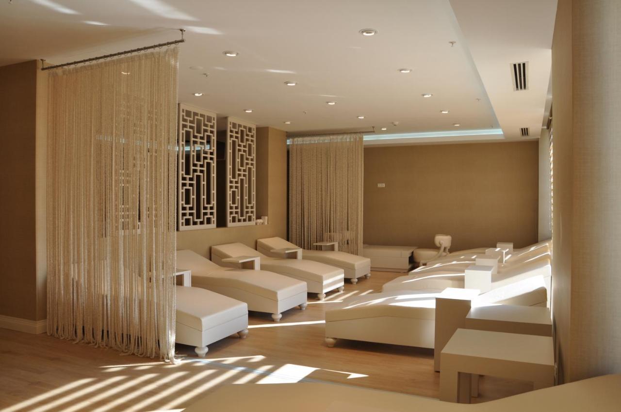 Gabala Garden Hotel Buitenkant foto The spa at The Westin