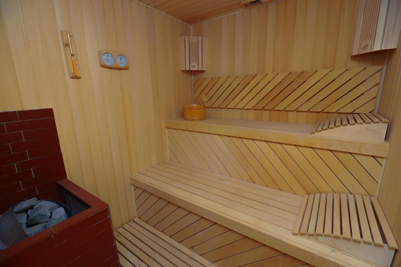 Gabala Garden Hotel Buitenkant foto A Finnish sauna